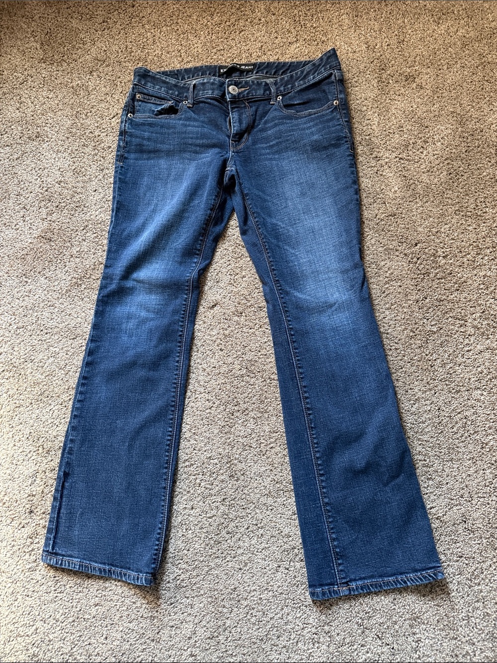 Women's Express Dark Blue Flare Jeans — Stretch Bootcut Style